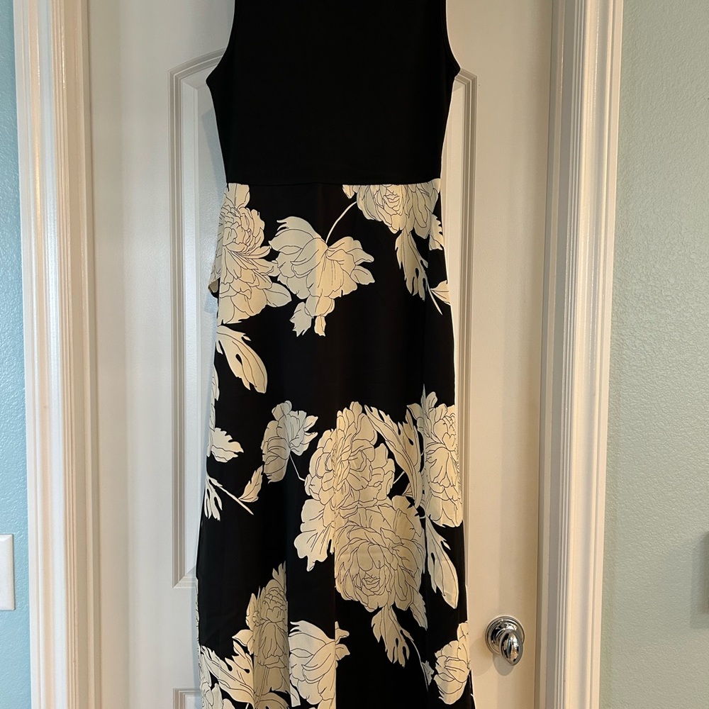 Sleeveless Floral Ruffle Dress